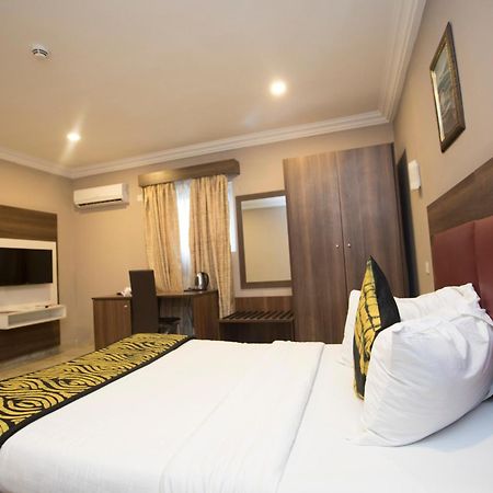 Visa Karena Hotels Port Harcourt Eksteriør bilde
