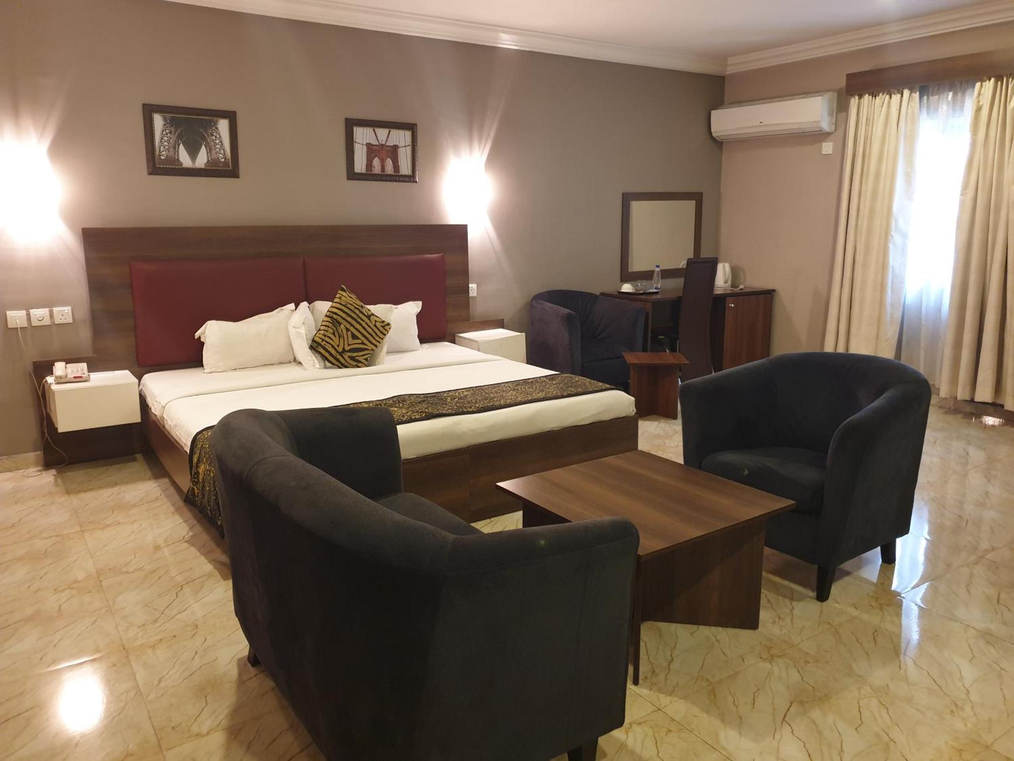 Visa Karena Hotels Port Harcourt Eksteriør bilde