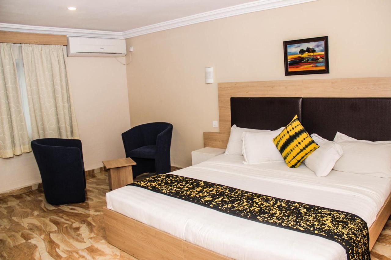 Visa Karena Hotels Port Harcourt Eksteriør bilde