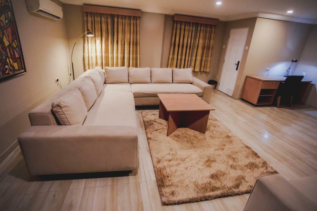 Visa Karena Hotels Port Harcourt Eksteriør bilde