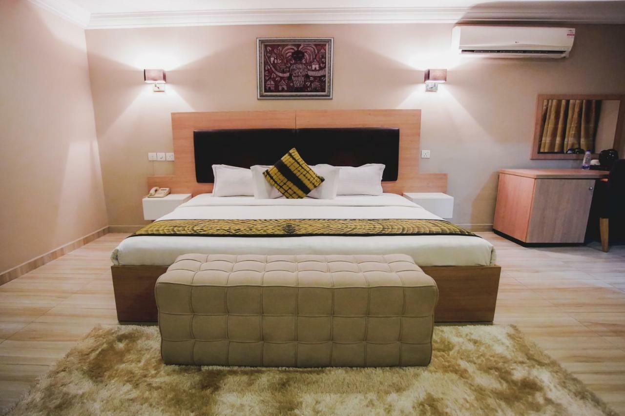 Visa Karena Hotels Port Harcourt Eksteriør bilde