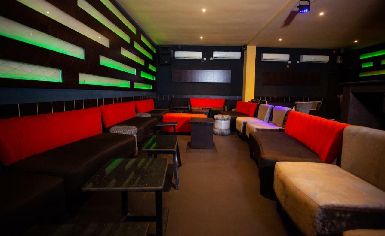Visa Karena Hotels Port Harcourt Eksteriør bilde