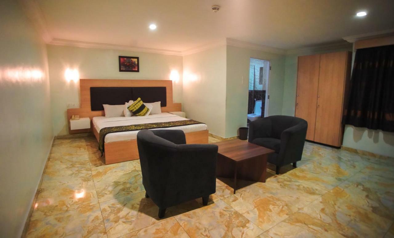 Visa Karena Hotels Port Harcourt Eksteriør bilde