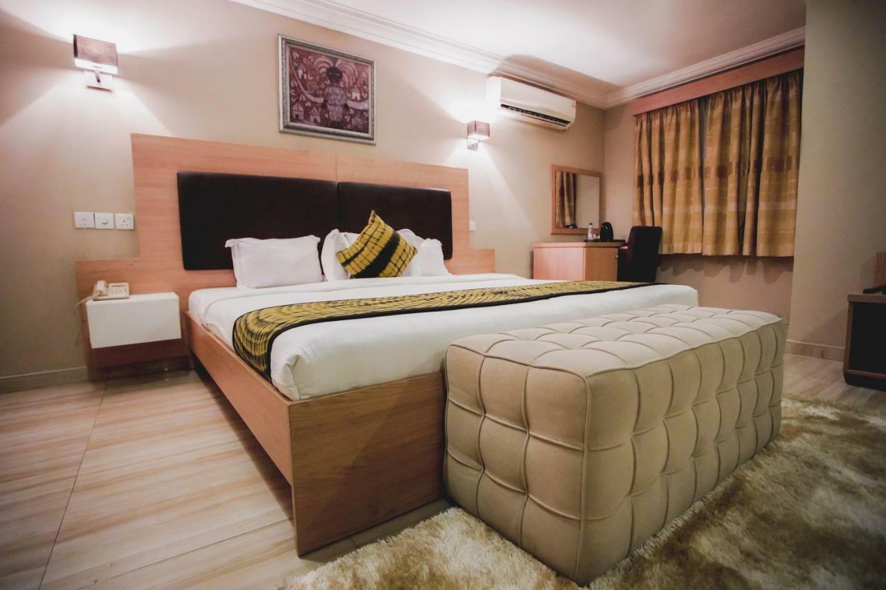 Visa Karena Hotels Port Harcourt Eksteriør bilde