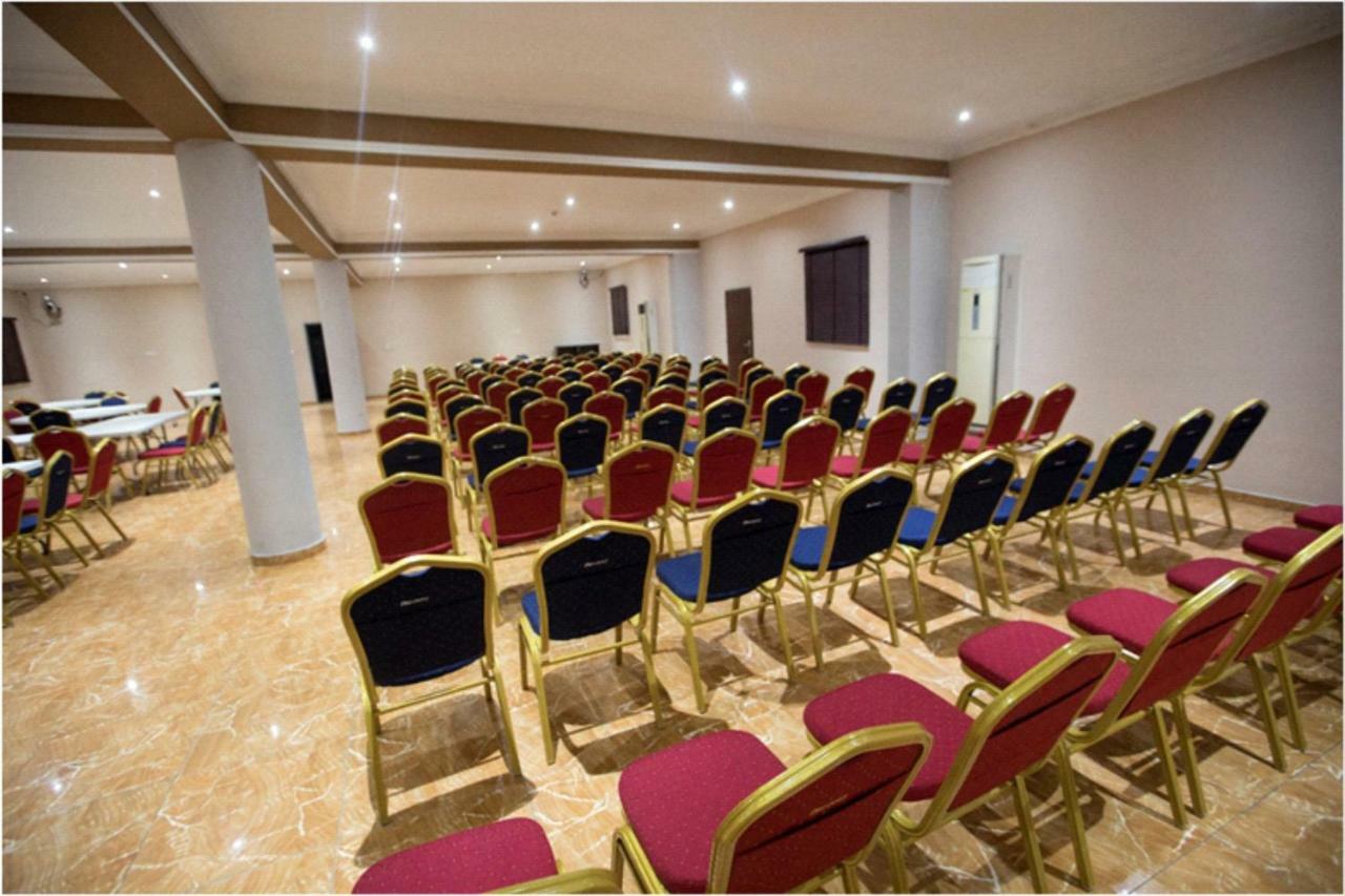 Visa Karena Hotels Port Harcourt Eksteriør bilde