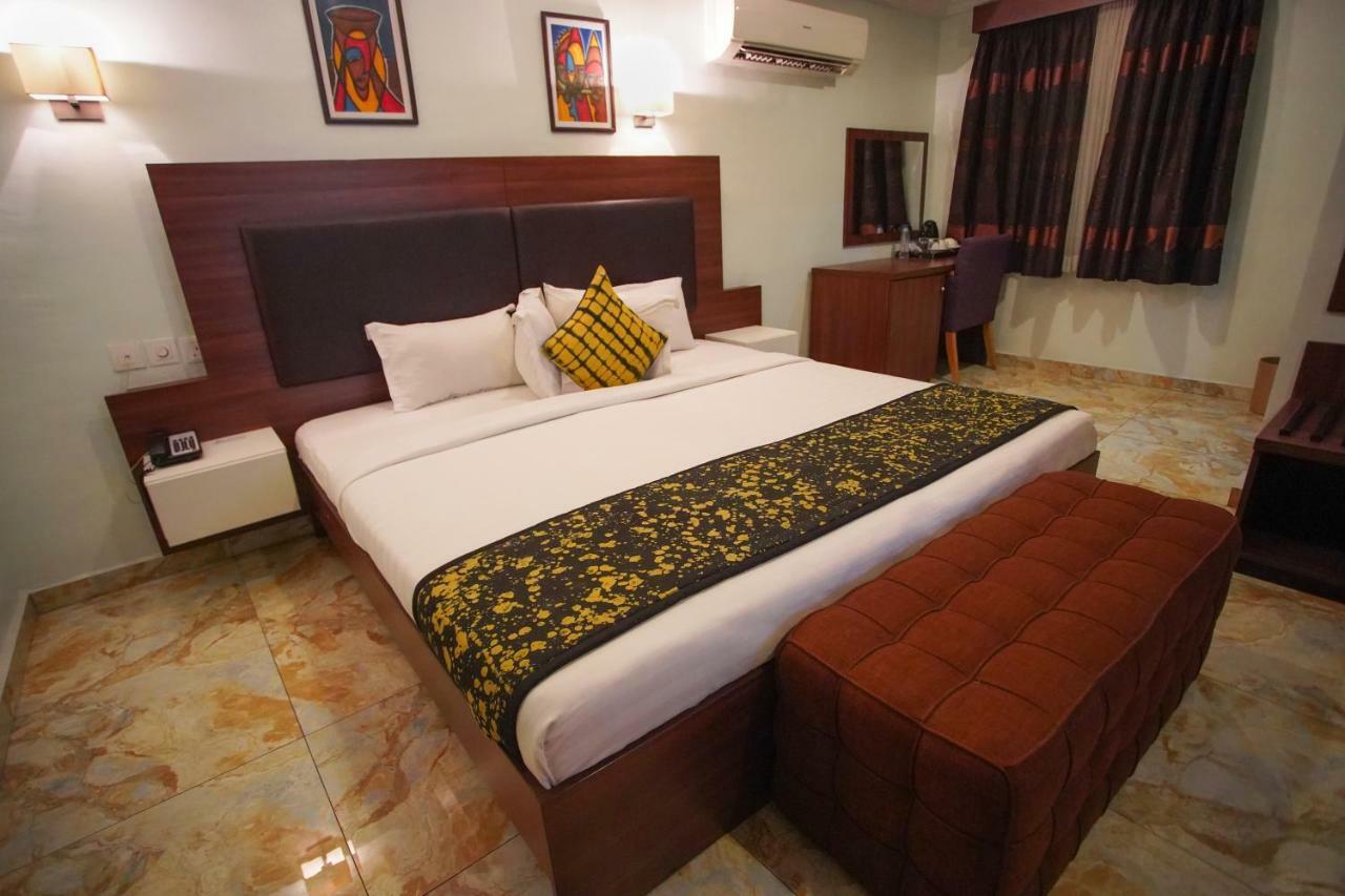 Visa Karena Hotels Port Harcourt Eksteriør bilde